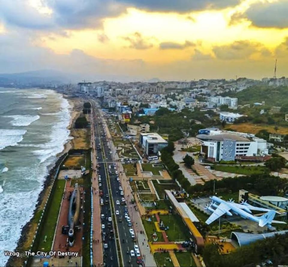3BHK-AC-201 for 4-6pax RKbeach, Novotel Hotel Road Apartment in Visakhapatnam