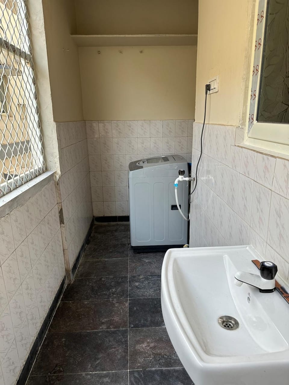 3BHK-AC-201 for 4-6pax RKbeach, Novotel Hotel Road Apartment in Visakhapatnam