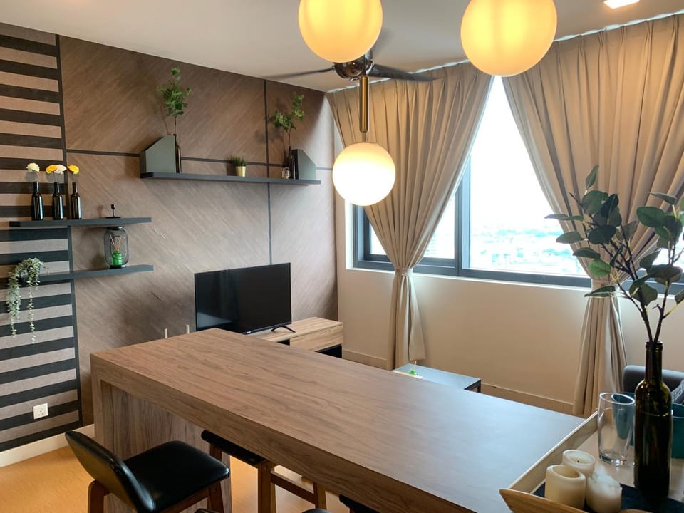 Living room, Dining area
