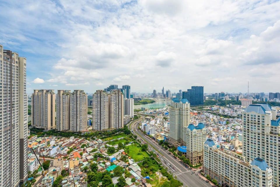 Landmark Luxury Apartment 1BR Apartment in Ho Chi Minh City
