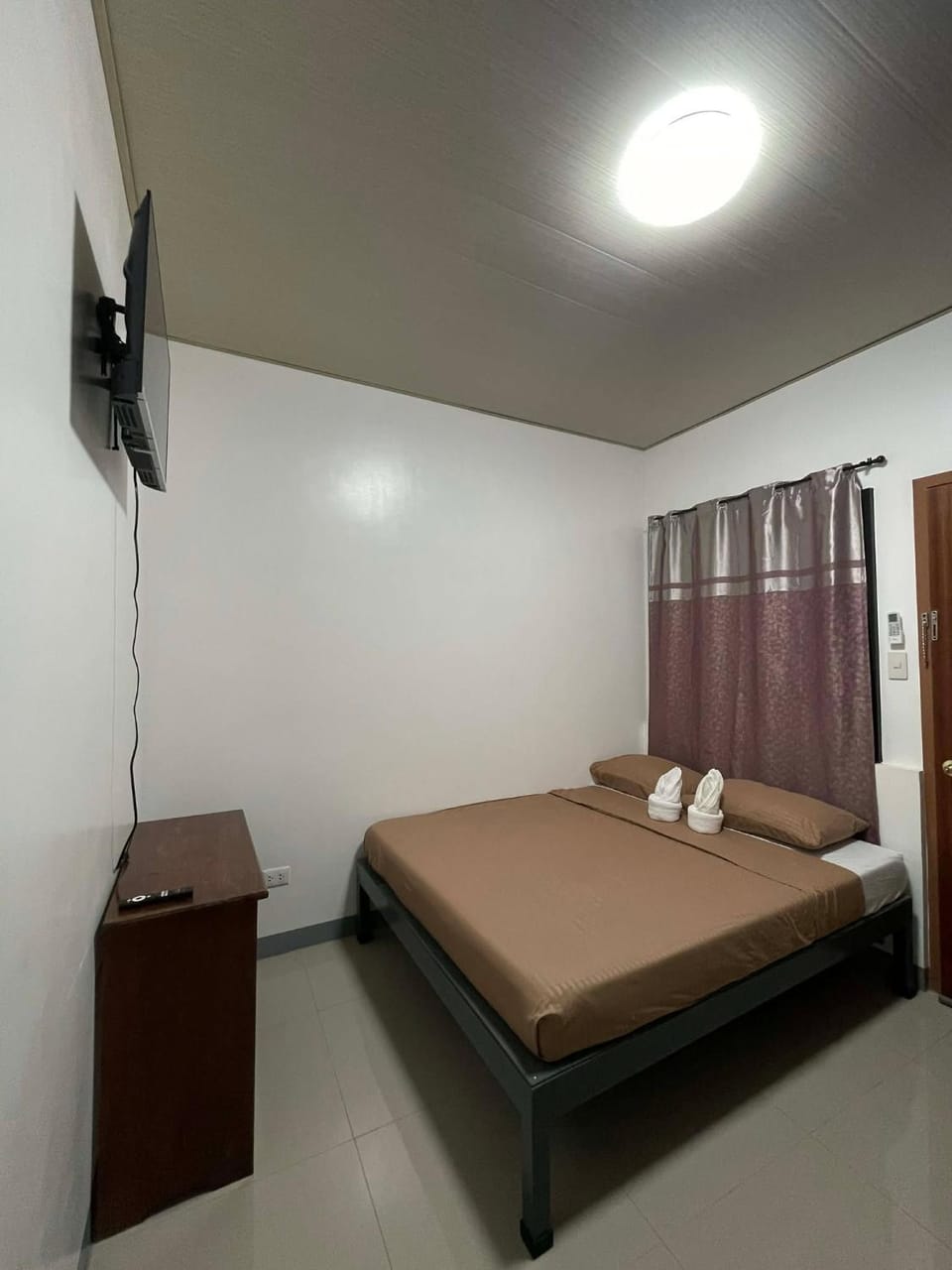 Papongs Guest House Bed and Breakfast in Puerto Princesa