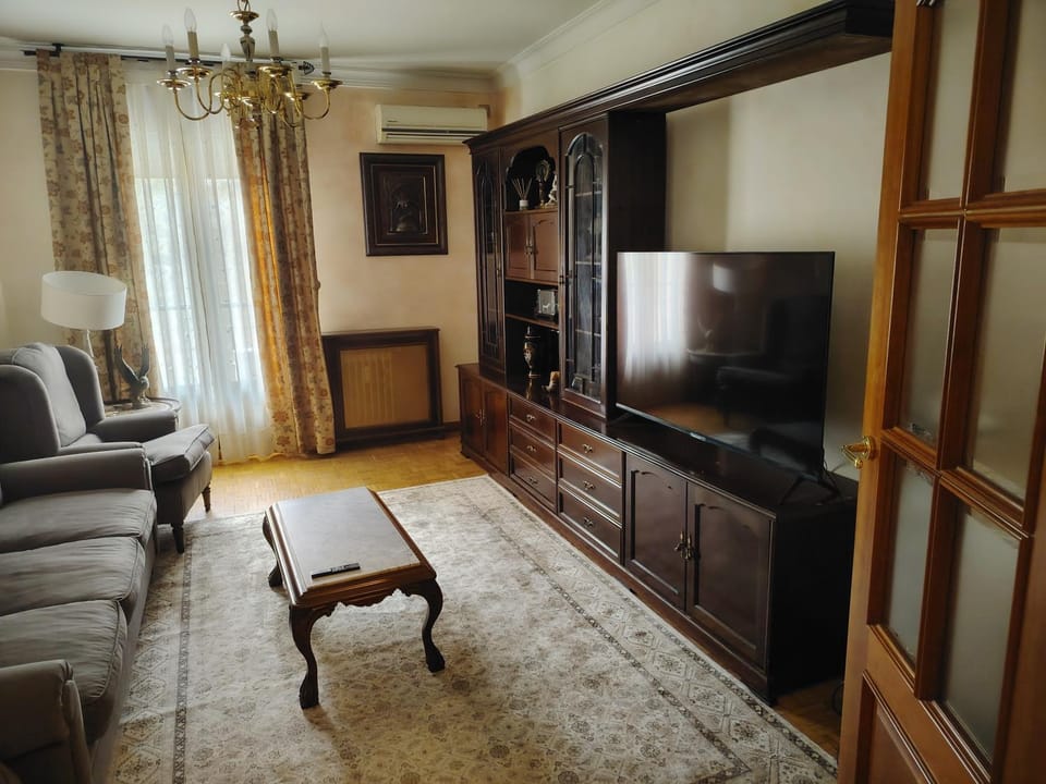 Piso de 5 habitaciones Apartment in Toledo