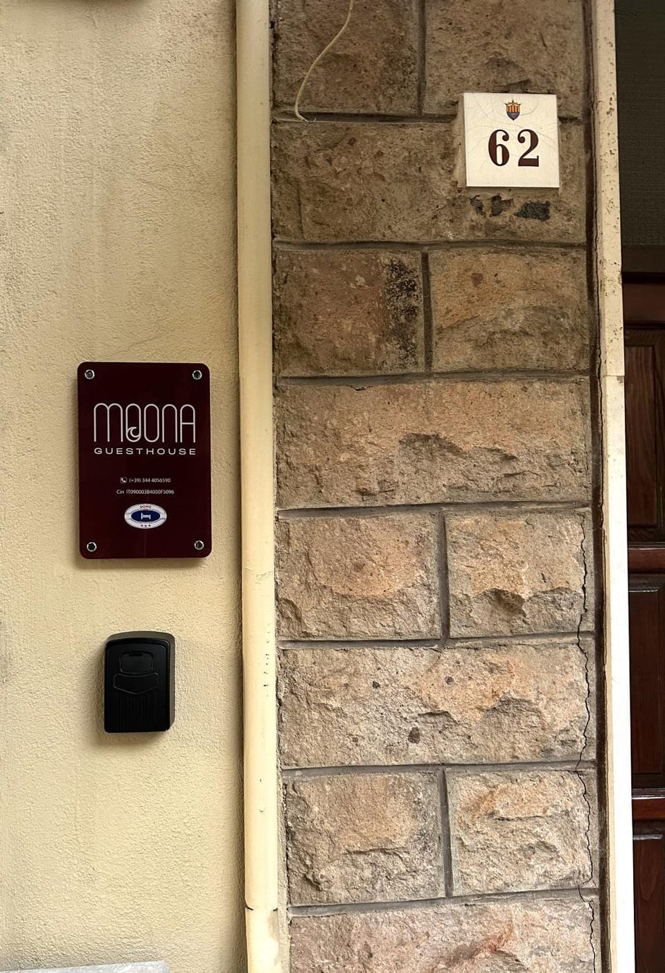 Property logo or sign