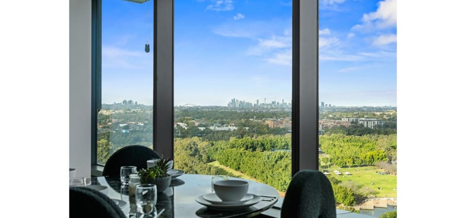 Olympic Park Retreat close to Stadium, Concerts & Event Apartment in Sydney