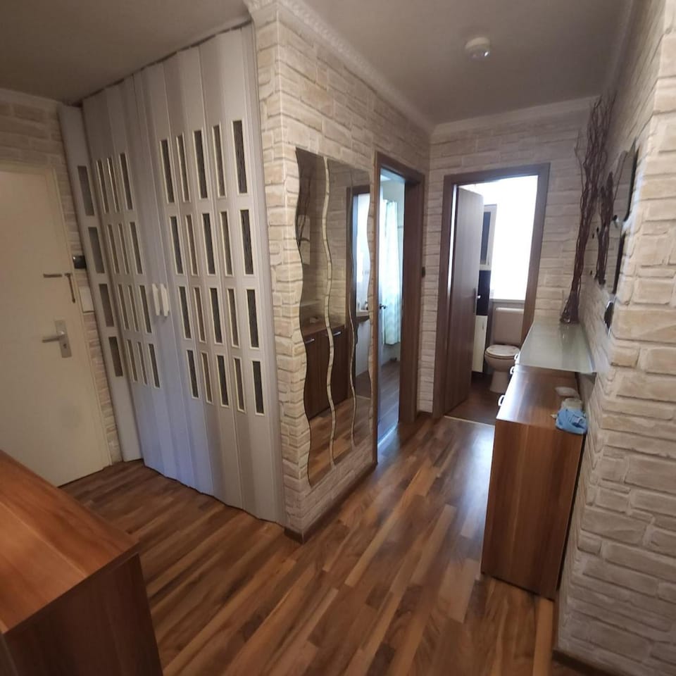 4-room flat, 5 min subway, 20 min to city center Apartment in Munich
