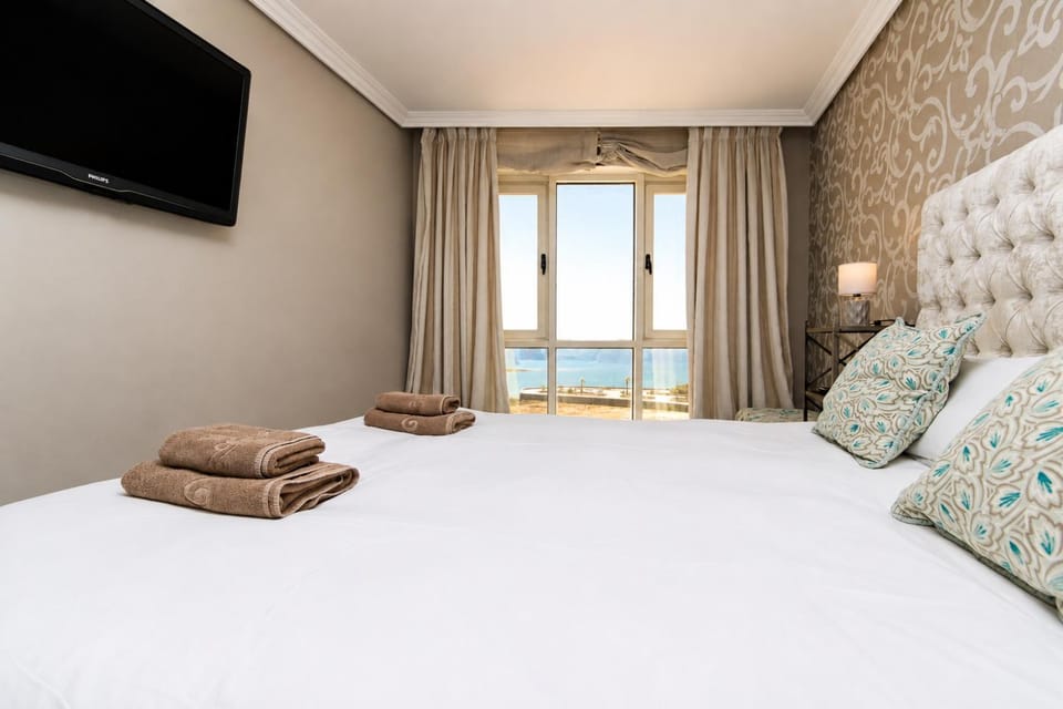 Ocean View Penthouse - By AZ Rentals Apartment in Arrecife
