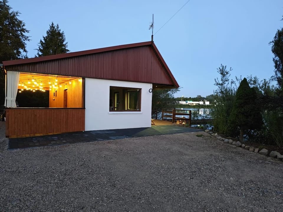 Property building, Natural landscape