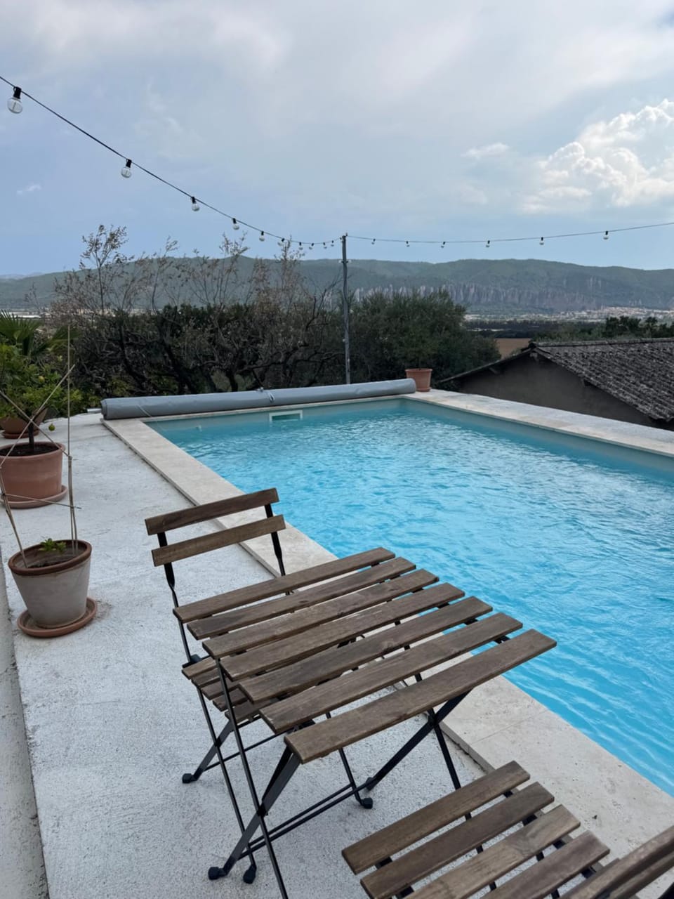 Independent studio With a pool Bed and Breakfast in Provence-Alpes-Côte d'Azur