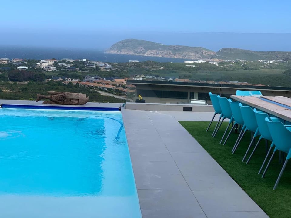 Sea view, Swimming pool