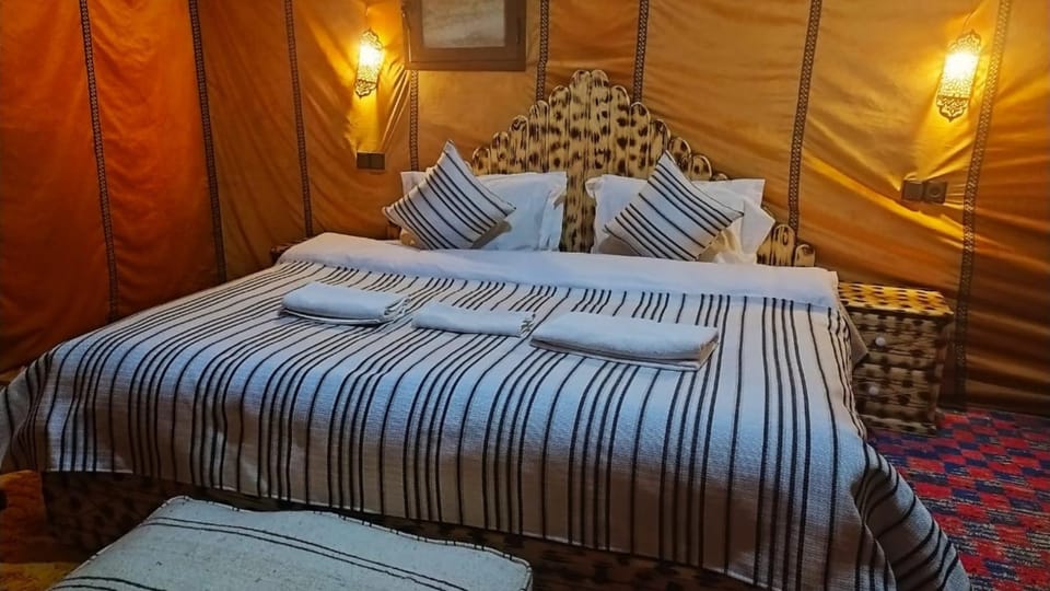 Camping in Desert Campground/ 
RV Resort in Morocco