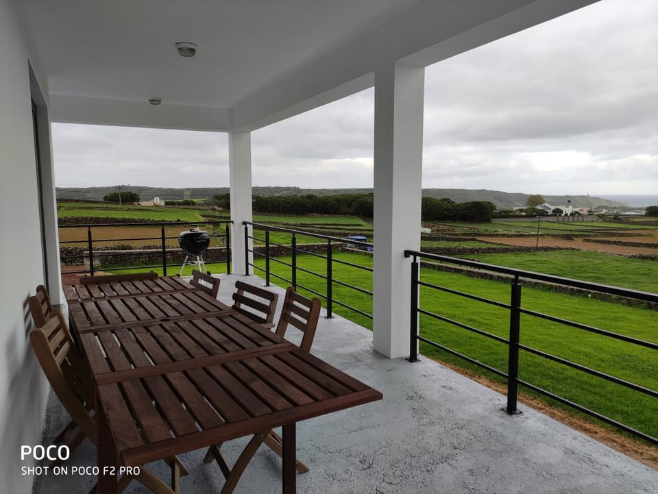 Casa Milhafre House in Azores District