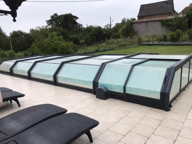 Balcony/Terrace, Swimming pool