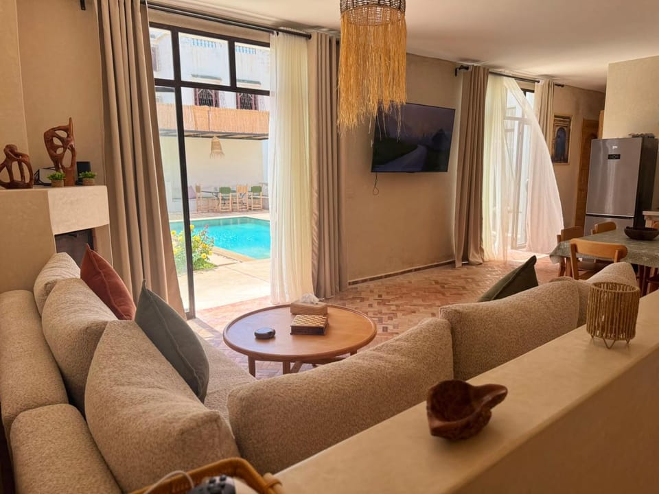 Villa FARAJ - Élégante Villa Familiale avec Piscine Privée à Essaouira Villa in Marrakesh-Safi