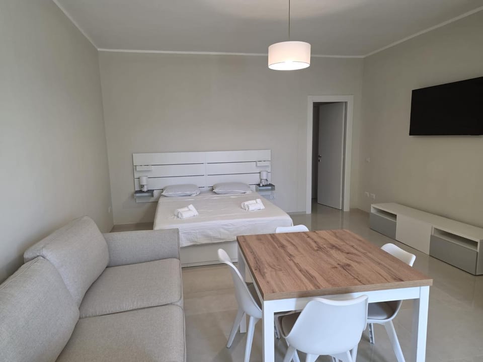 Living room, Bedroom