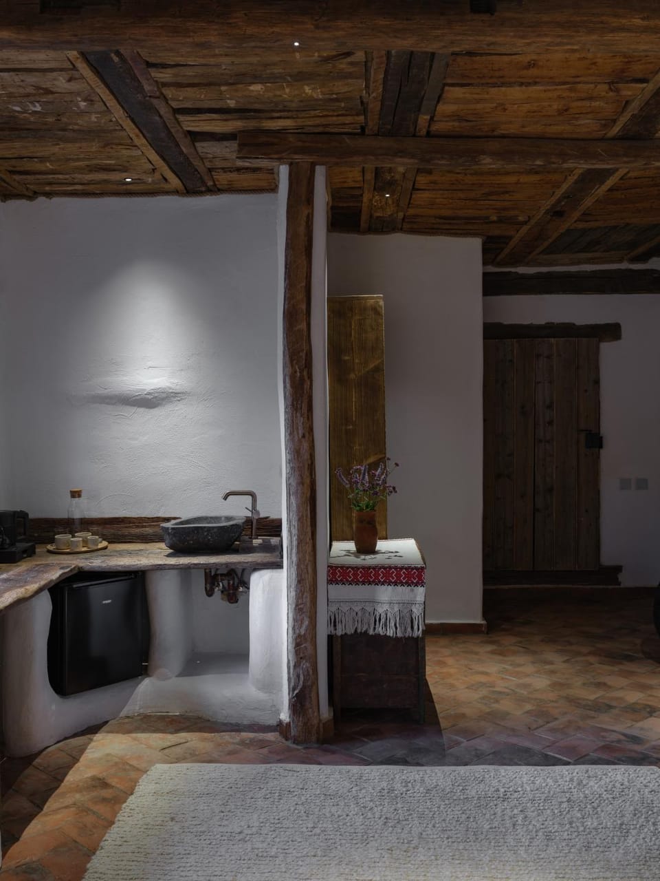 Kitchen or kitchenette, Bedroom