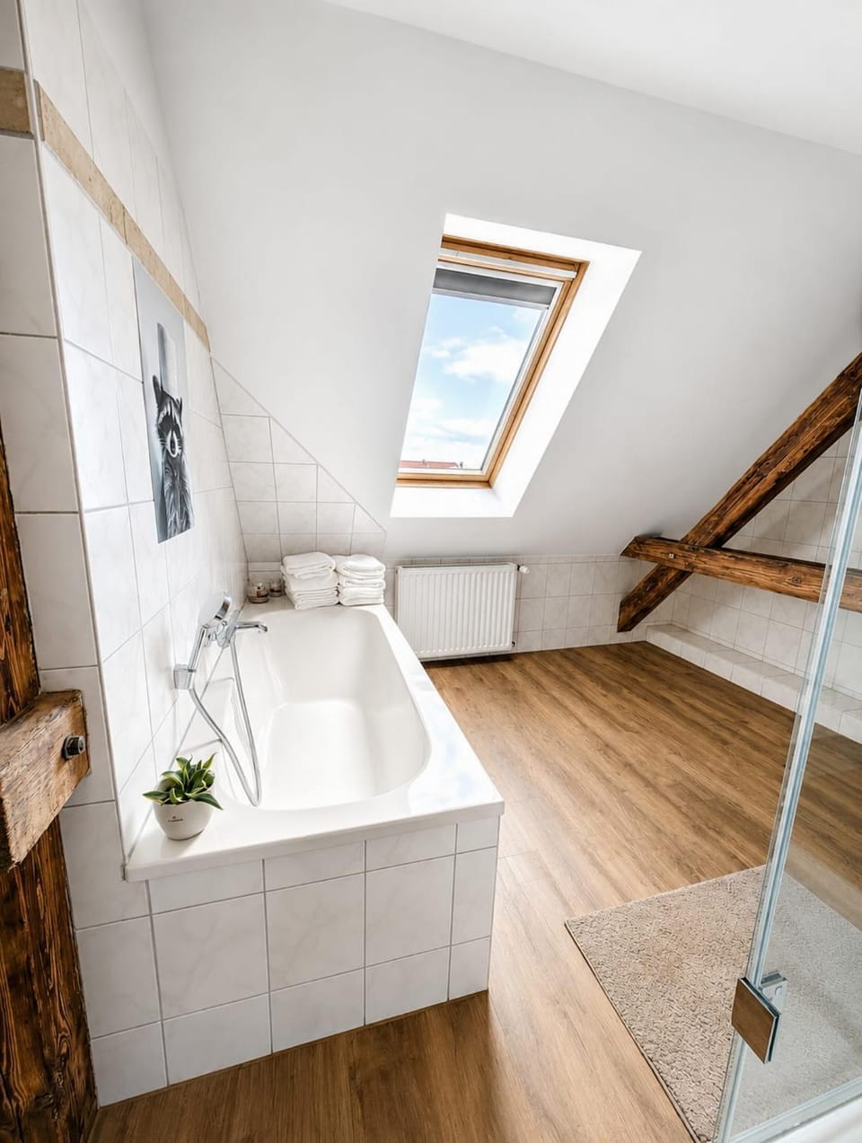Bathroom, Bath