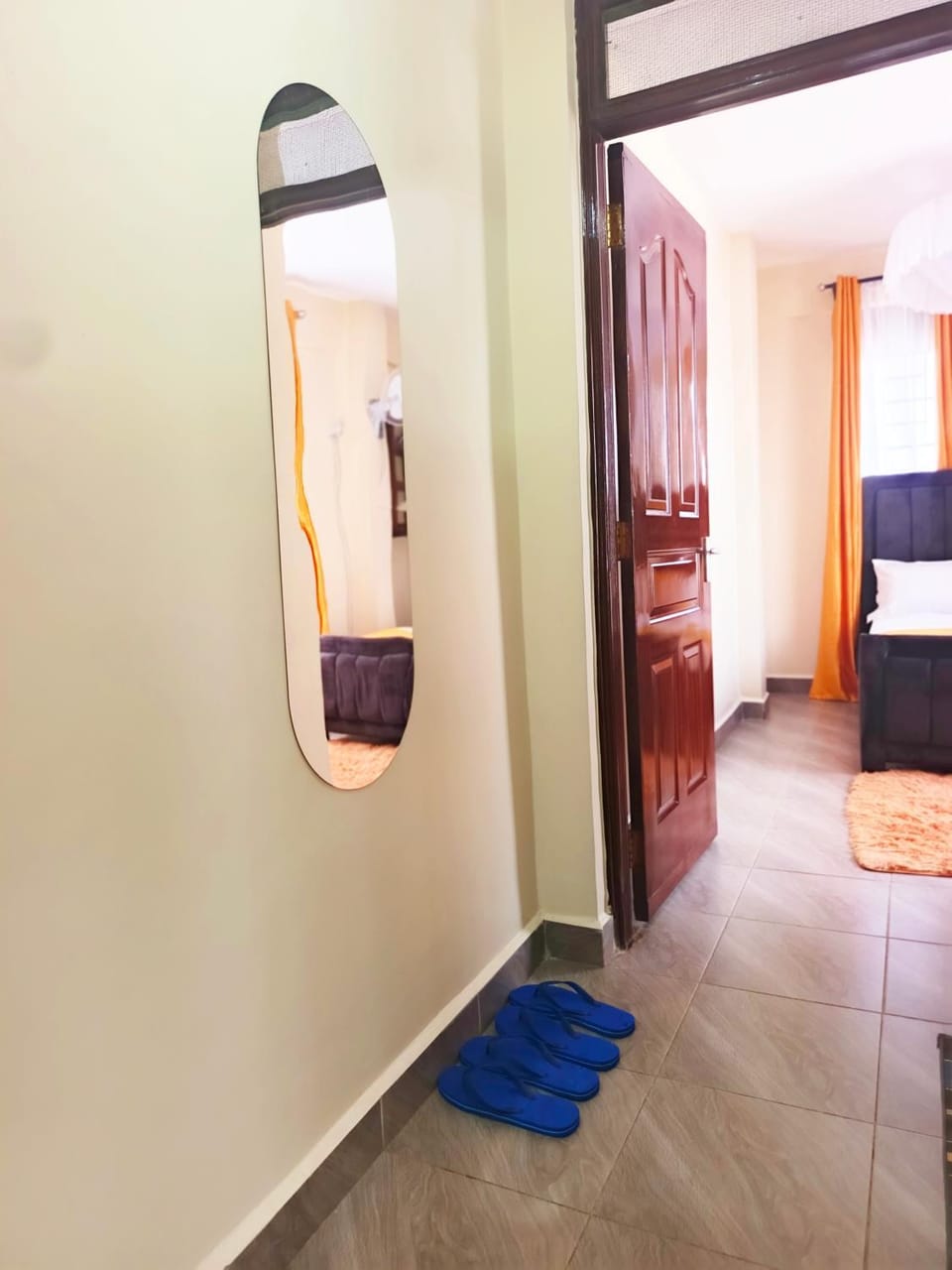 Photo of the whole room, Bedroom