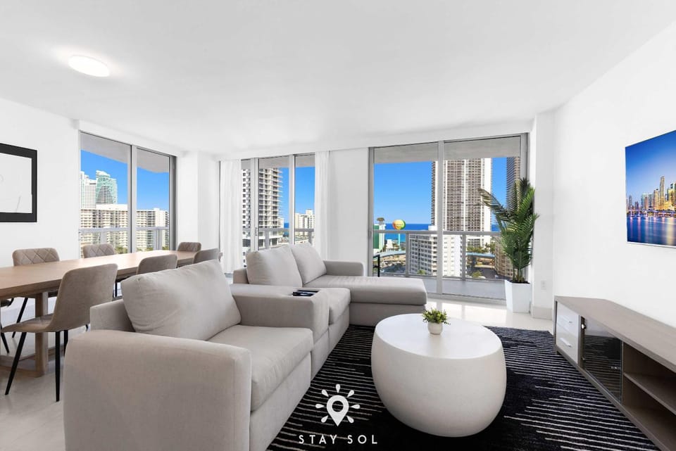 3BR Apt Private Balcony Incredible Pool Apartment in Hallandale Beach