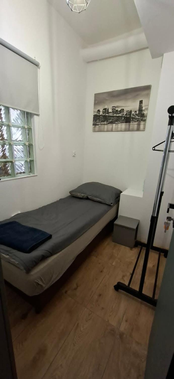 NINKA ROOMS - short stay Bielany Bed and Breakfast in Warsaw