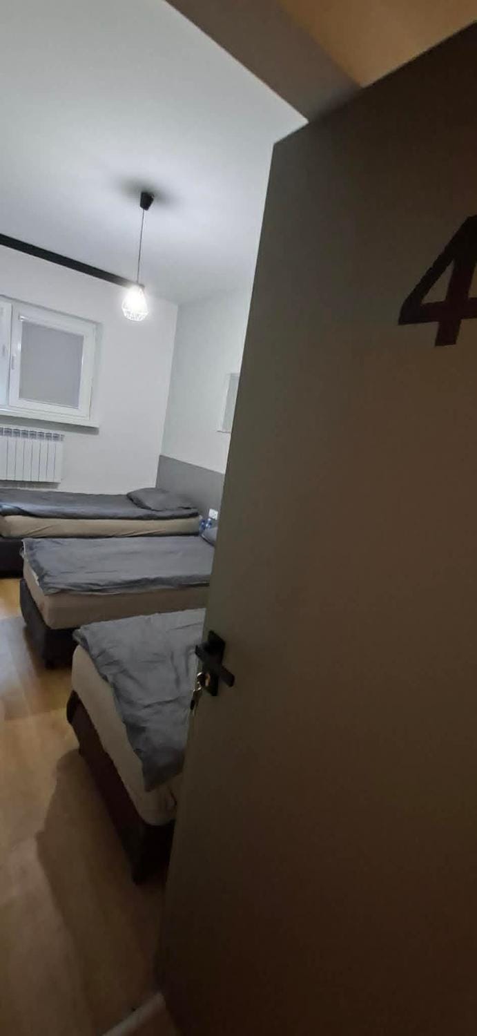 NINKA ROOMS - short stay Bielany Bed and Breakfast in Warsaw