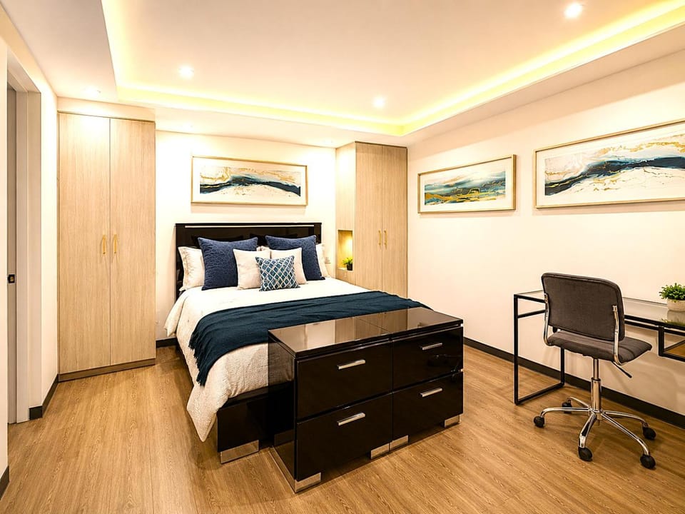 Bed, Photo of the whole room, Bedroom, hair dresser