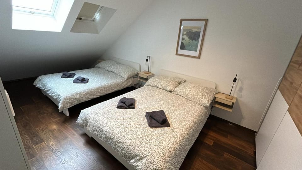 80 m2 Apartment with Balcony & Free Parking Apartment in Austria