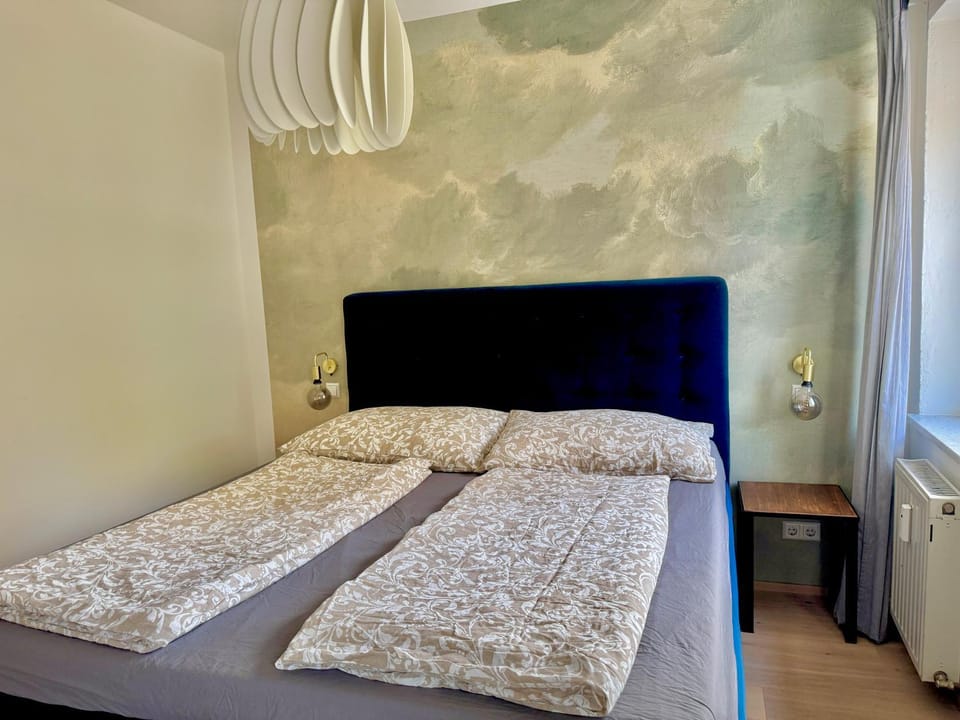 Stylish Premium Apartment with Balcony & AC Apartment in Villach