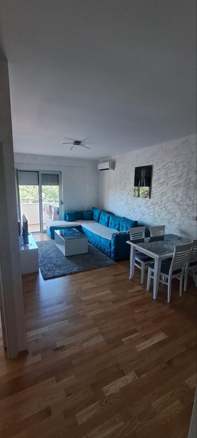 Zgrada Nenezic Apartment in Budva