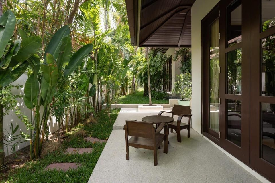 Patio, Garden, Balcony/Terrace, Seating area, Garden view