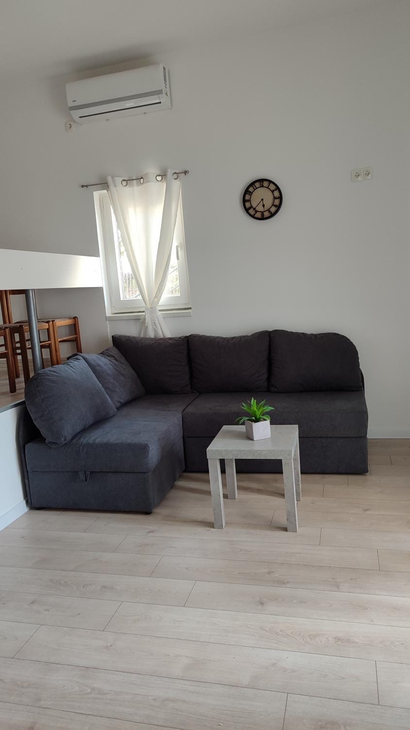 Living room, Seating area, air conditioner