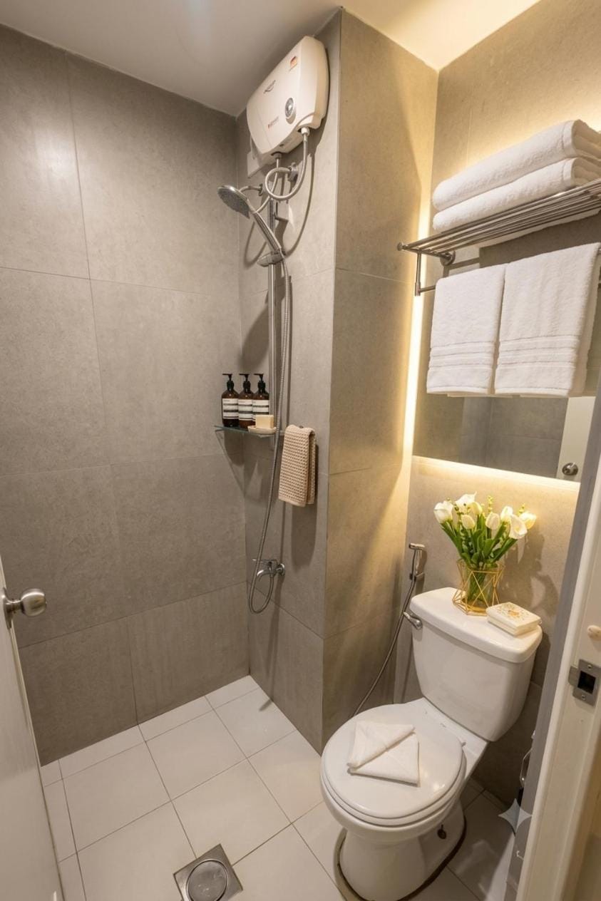 Neil's Chillpad at Urban Deca Apartment in Mandaluyong