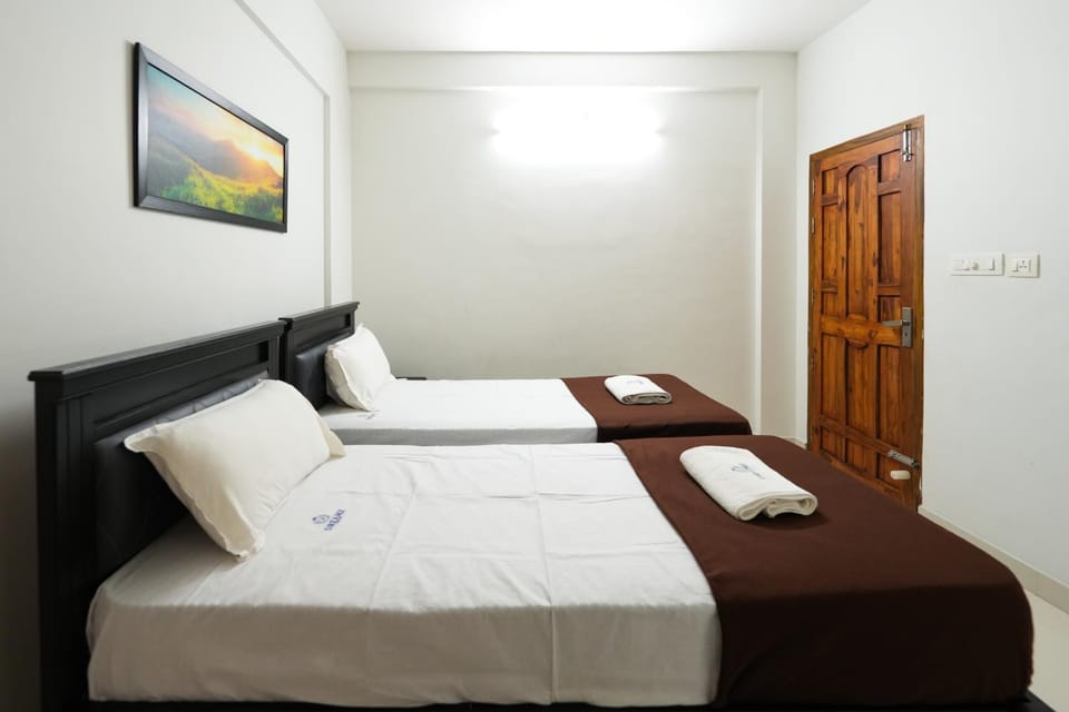 DREAMZ RESIDENCY, Edava Bed and Breakfast in Kerala
