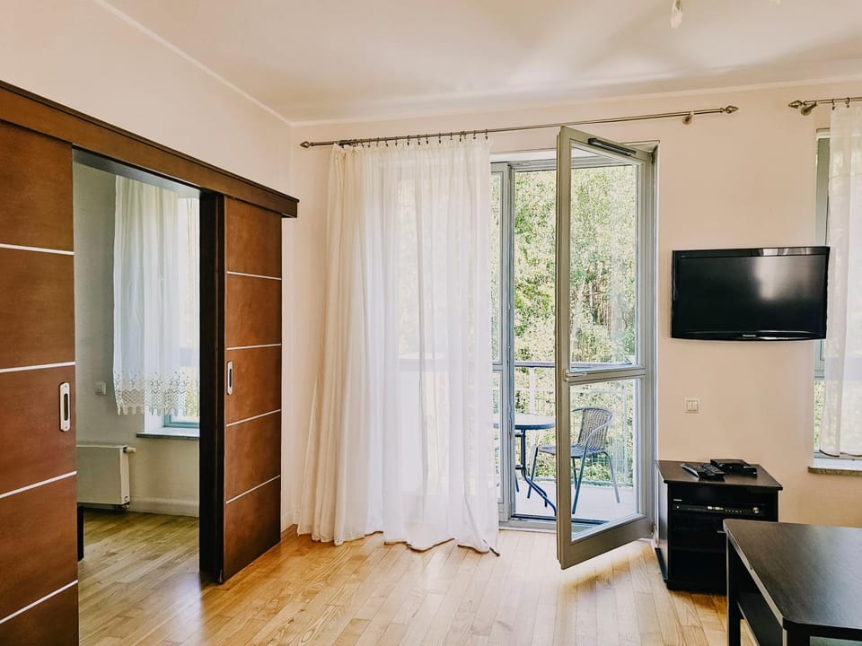 visit baltic - Bałtycka apartament z sypialnią i balkonem BA24 Apartment in Heringsdorf
