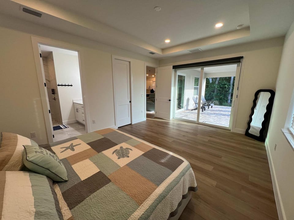 Coastal Golf Retreat Minutes to Beaches & Dining House in Rotonda West