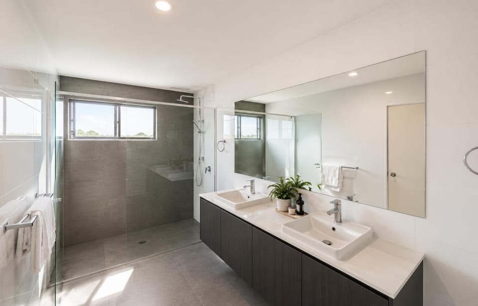 Shower, Bathroom