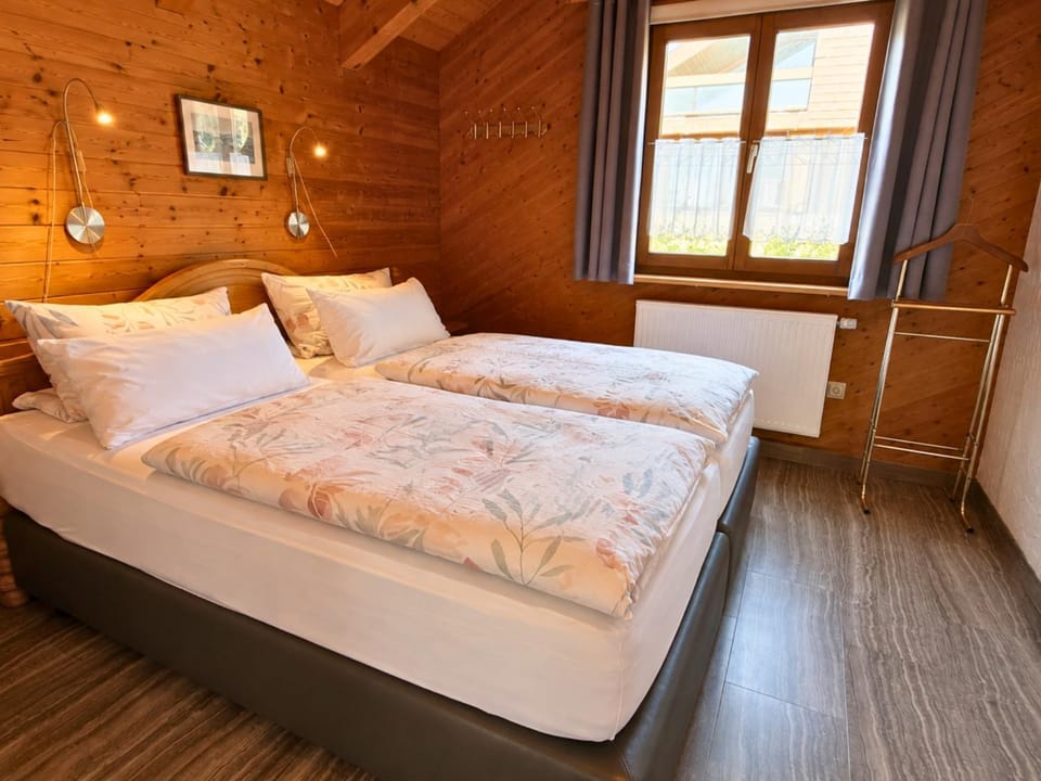 Ferienhaus Schröder | Loßburg | Hunde willkommen | 9 Personen House in Baden-Württemberg