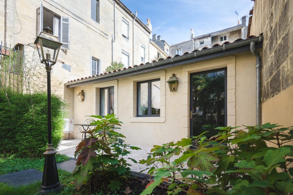 Patio, Balcony/Terrace, Kitchen or kitchenette, Dining area, Garden view