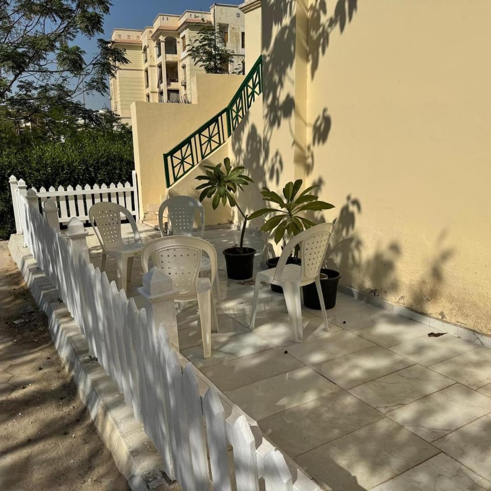 Best location Retreat GF 2BR Apartment in Egypt