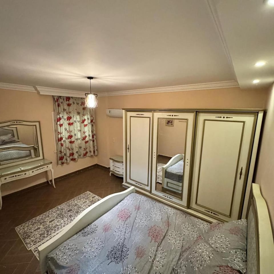 Best location Retreat GF 2BR Apartment in Egypt