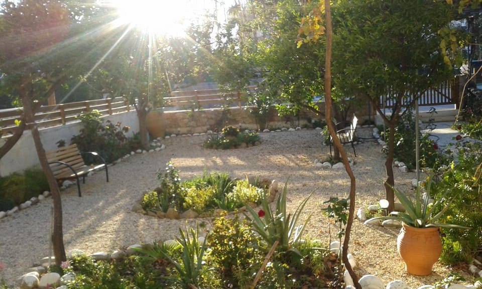 Garden, Garden view