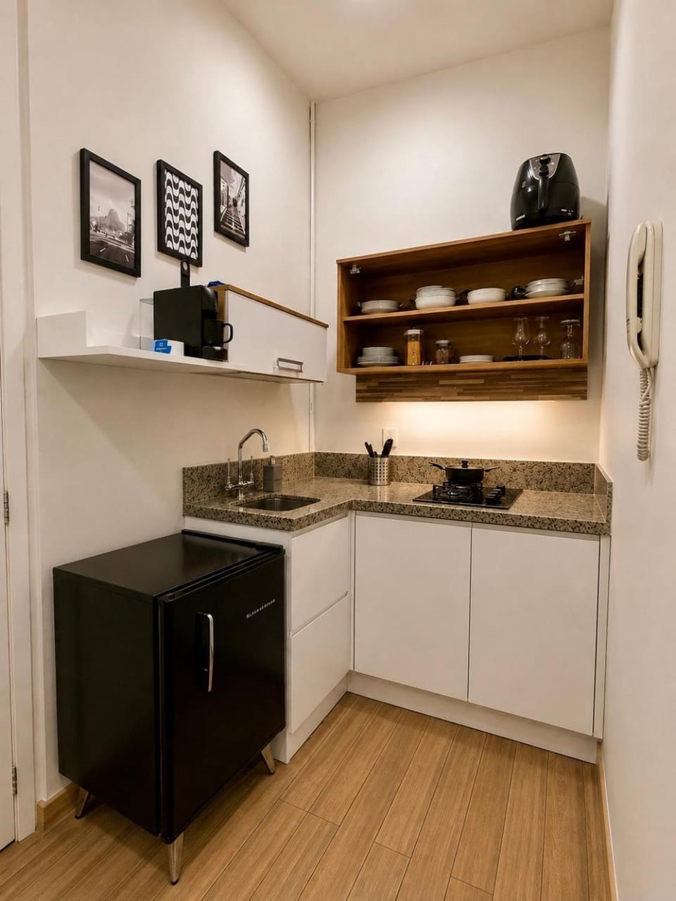 303 Leblon Apartment in Rio de Janeiro