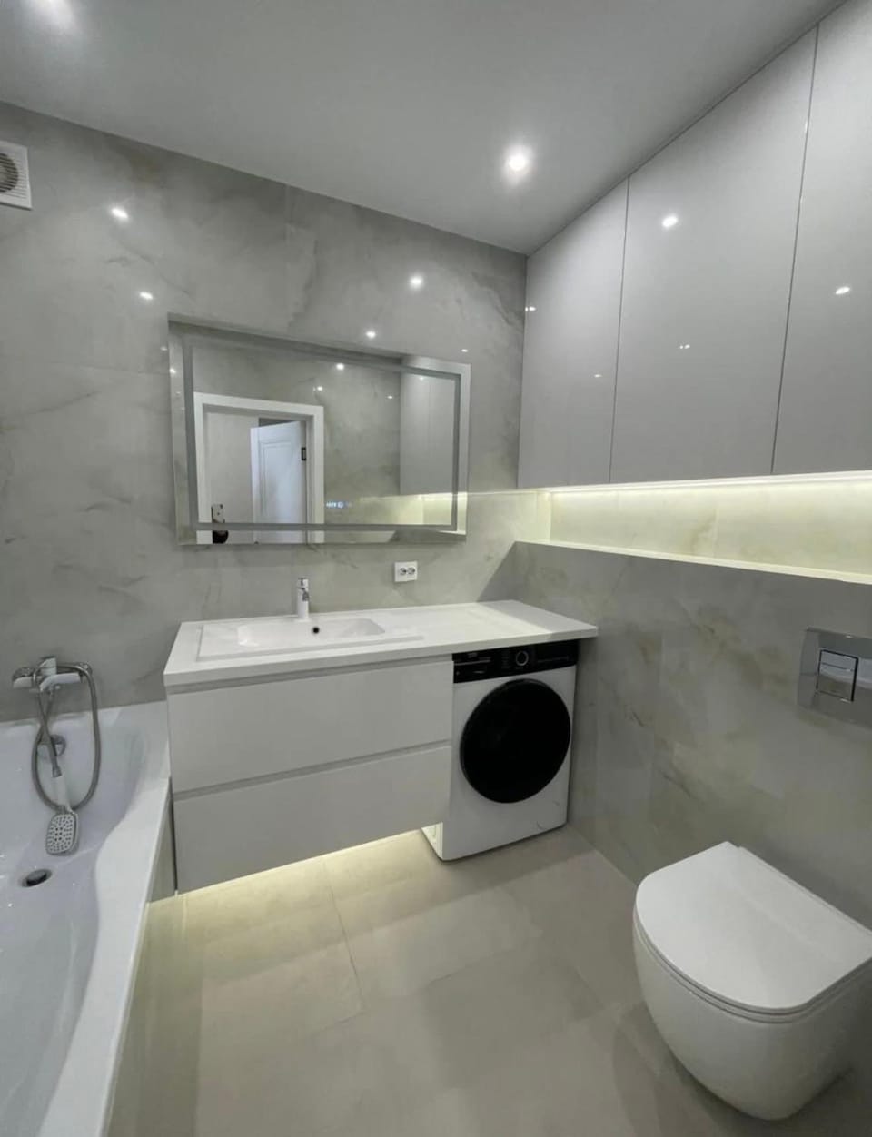 Мост сити апартаменты Apartment in Dnipro