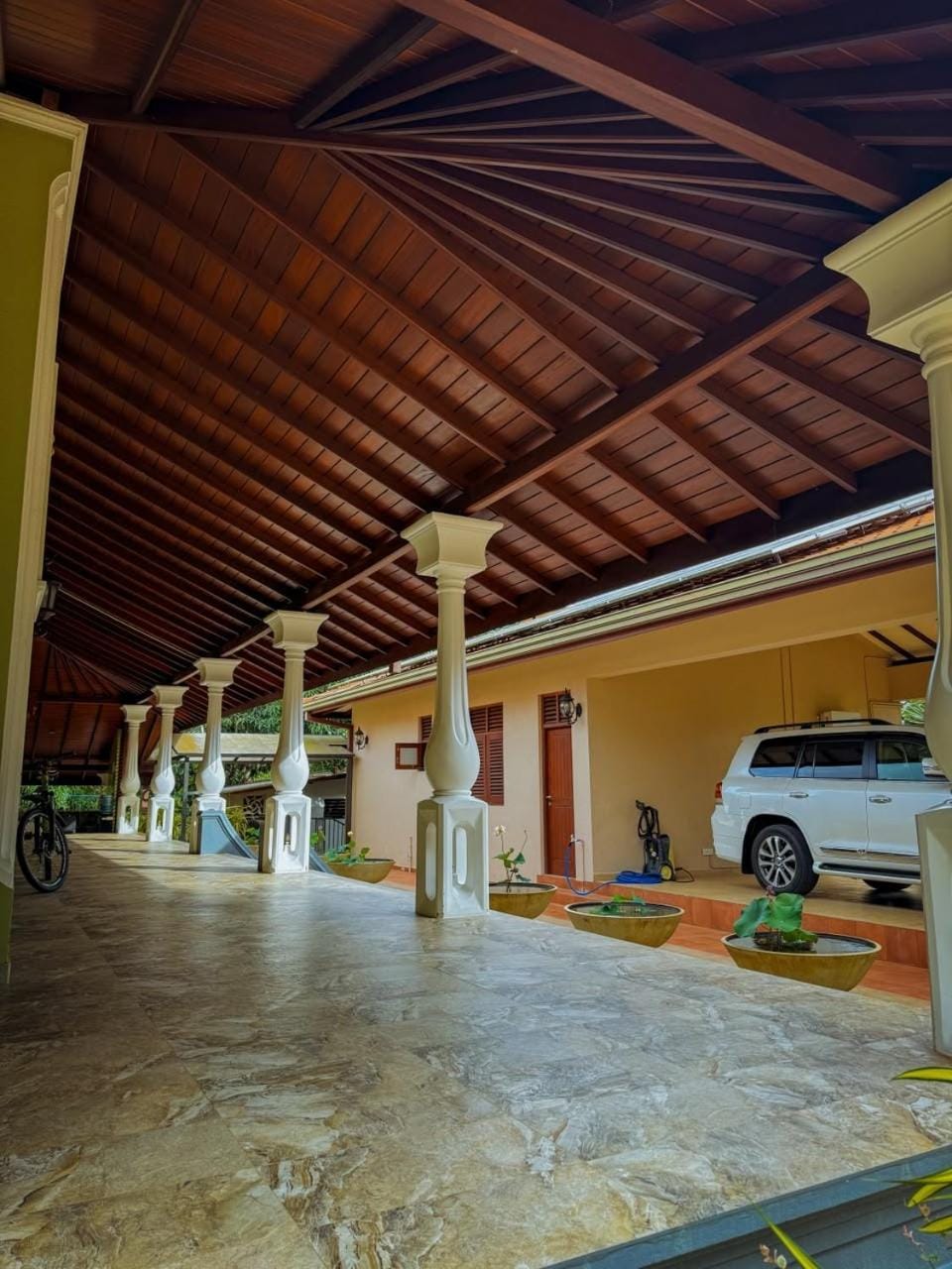Mandeera Villa in Sri Lanka