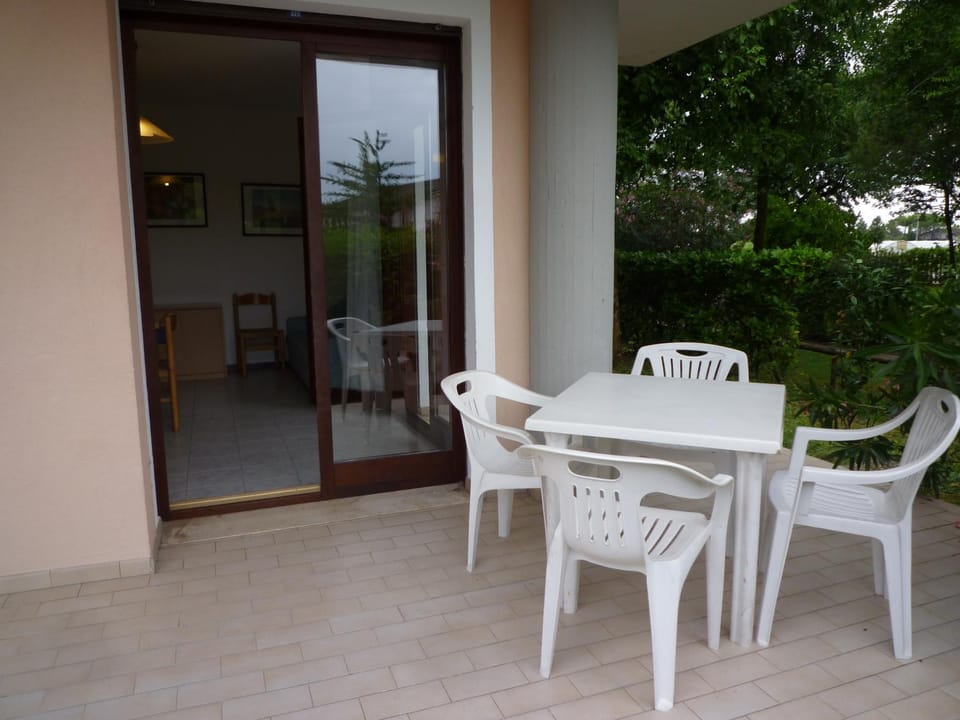 Patio, Balcony/Terrace