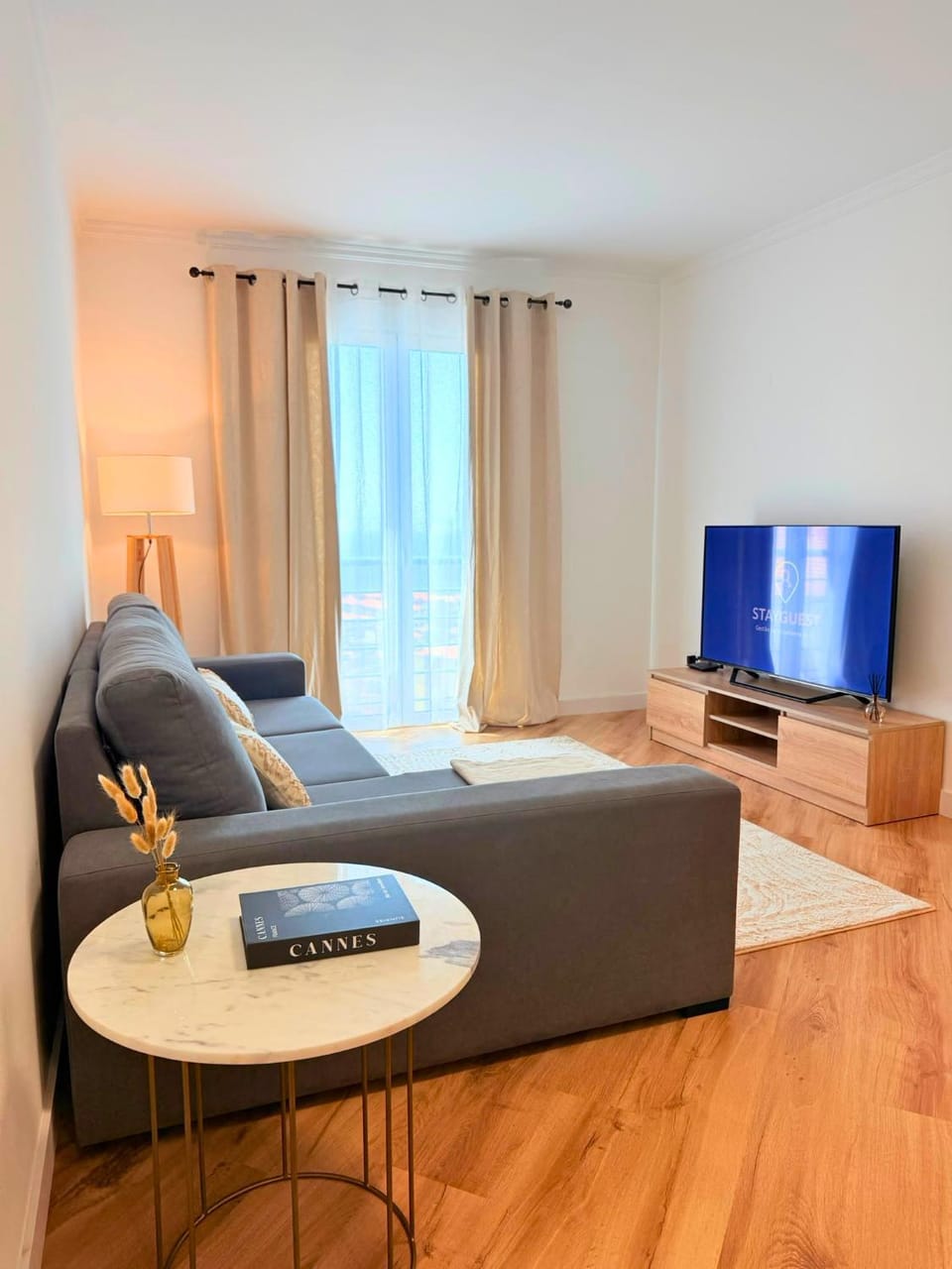 Madeira Sea Escape by Stayguest Apartment in Caniço