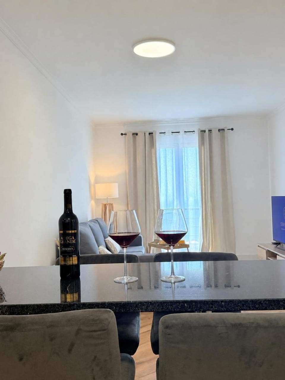 Madeira Sea Escape by Stayguest Apartment in Caniço
