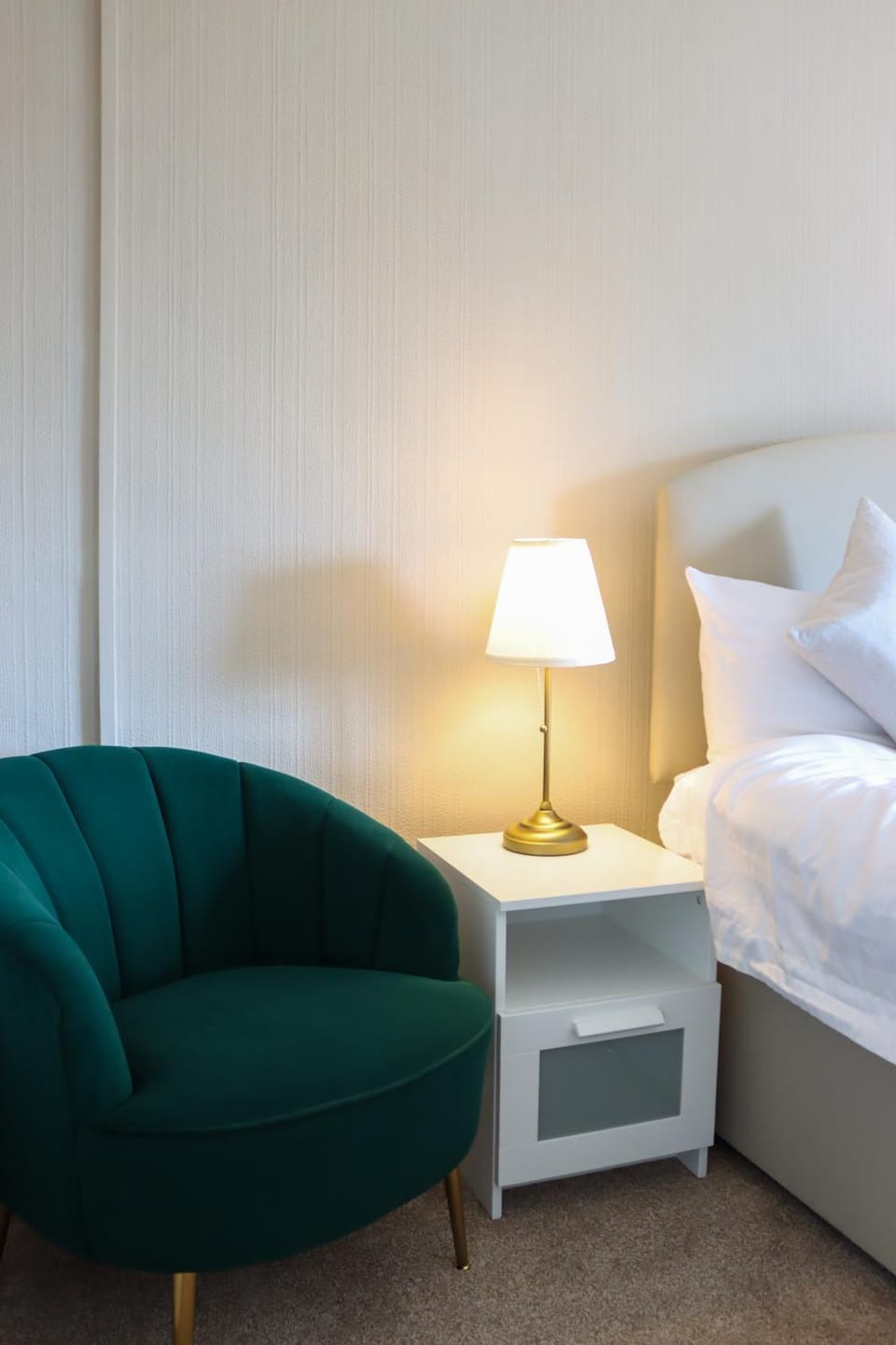 Factory Field LTD Hotel in Bridgend