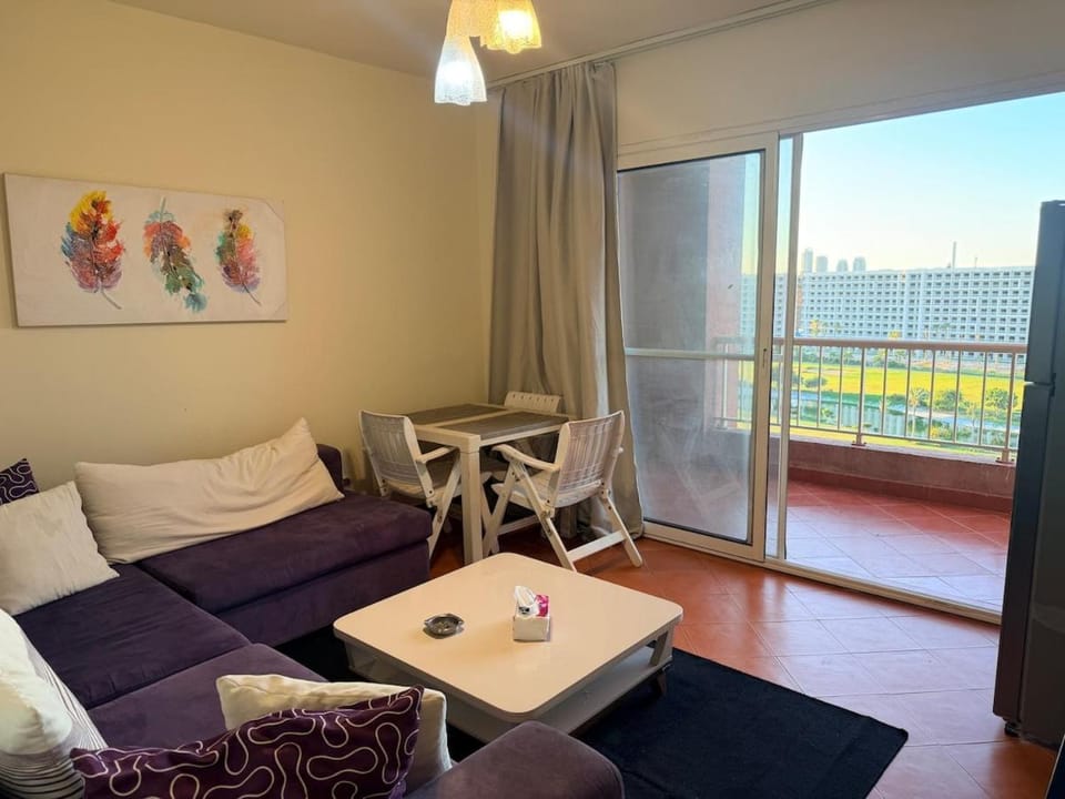 View (from property/room), Balcony/Terrace, Living room, Seating area, Dining area