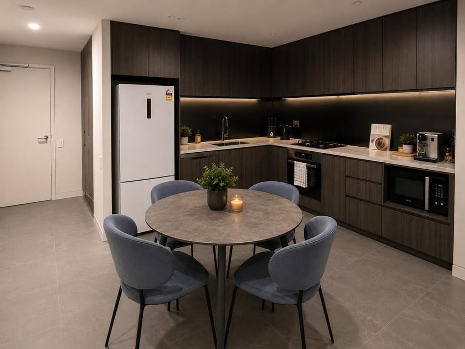 Top Floor Luxurious City View in Olympic Park Apartment in Lidcombe