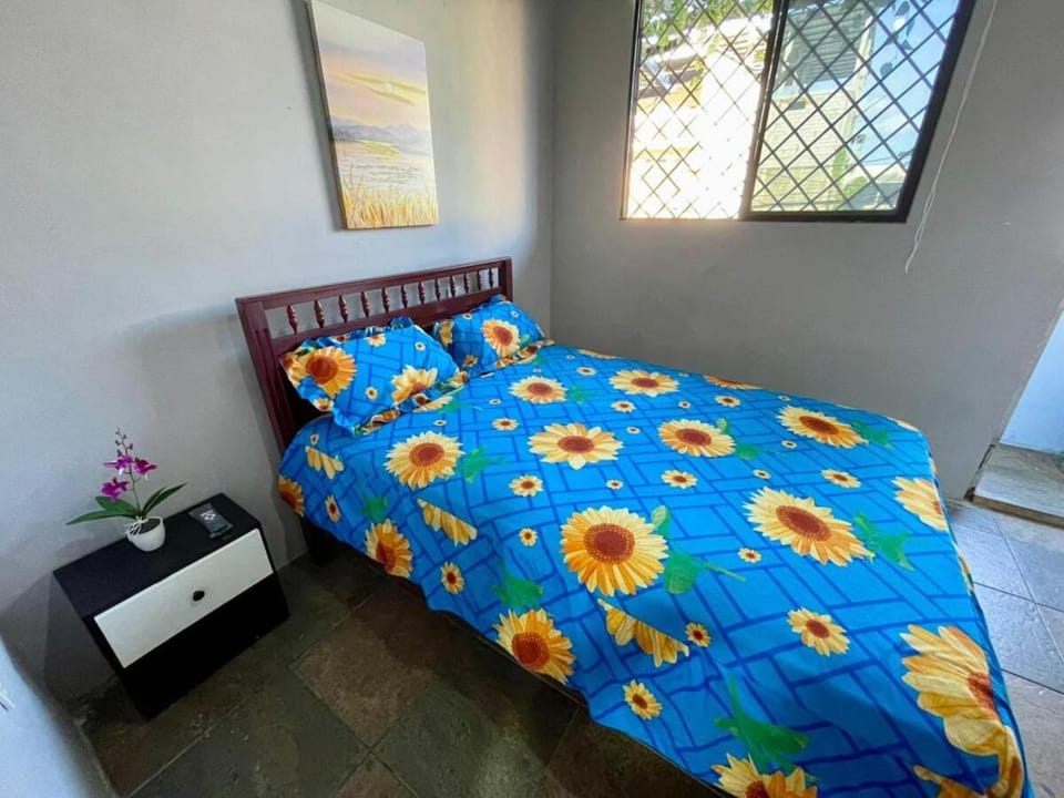 Blue House - Suite cerca del consulado americano Apartment in Guayaquil
